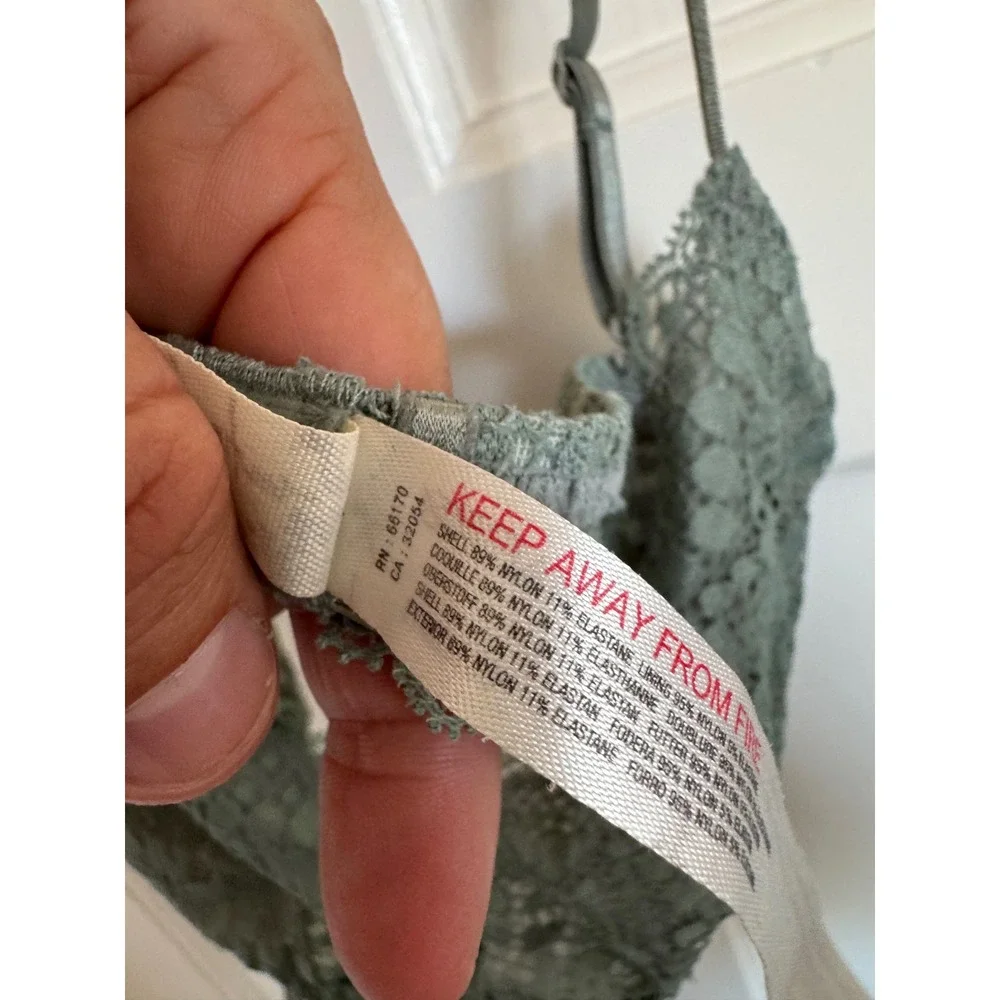 Free People Mya sage green lace bralette size medium